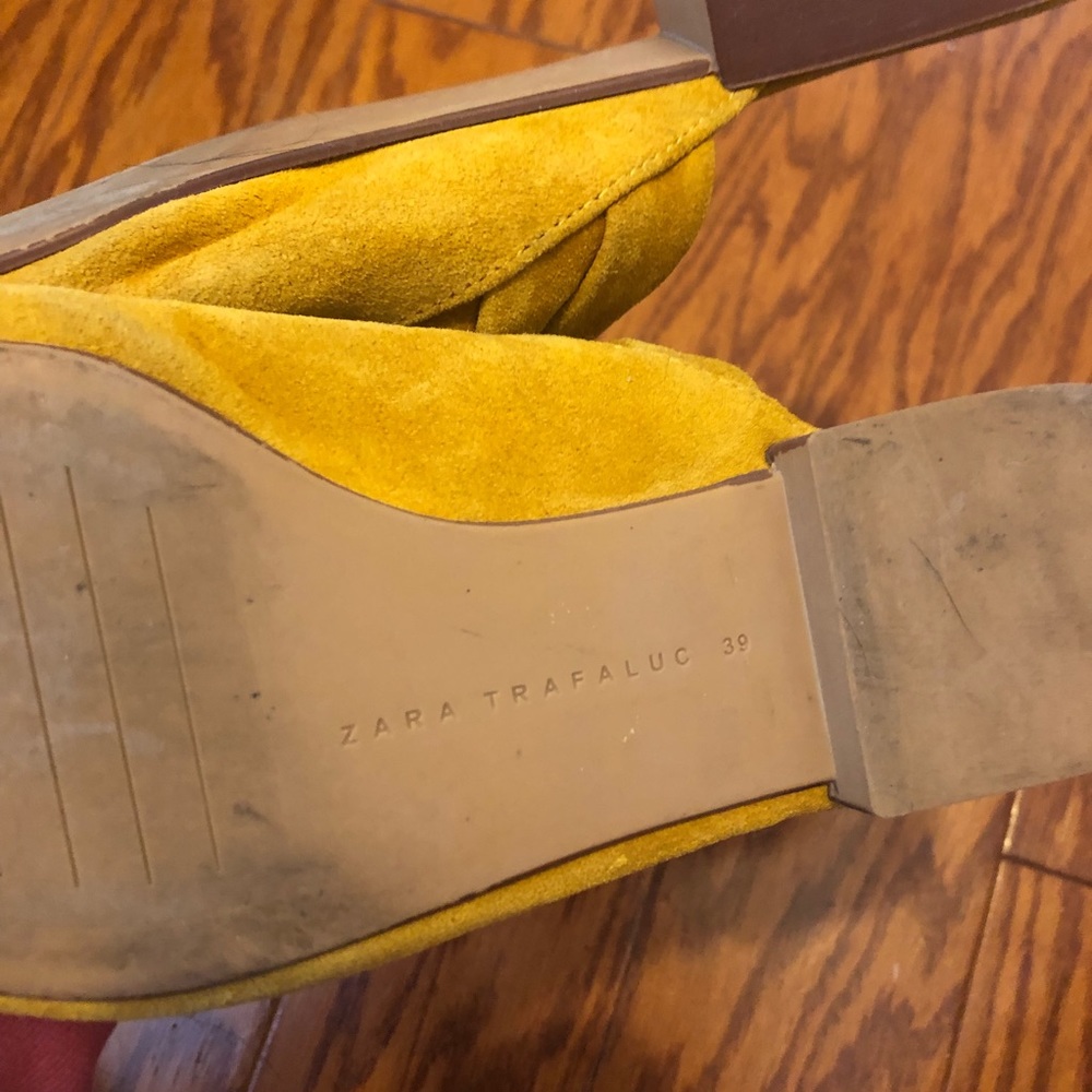 Zara Pointed Toe Mule Slides - image 2